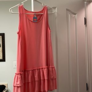 Zenana ruffle tank NWT! 💕